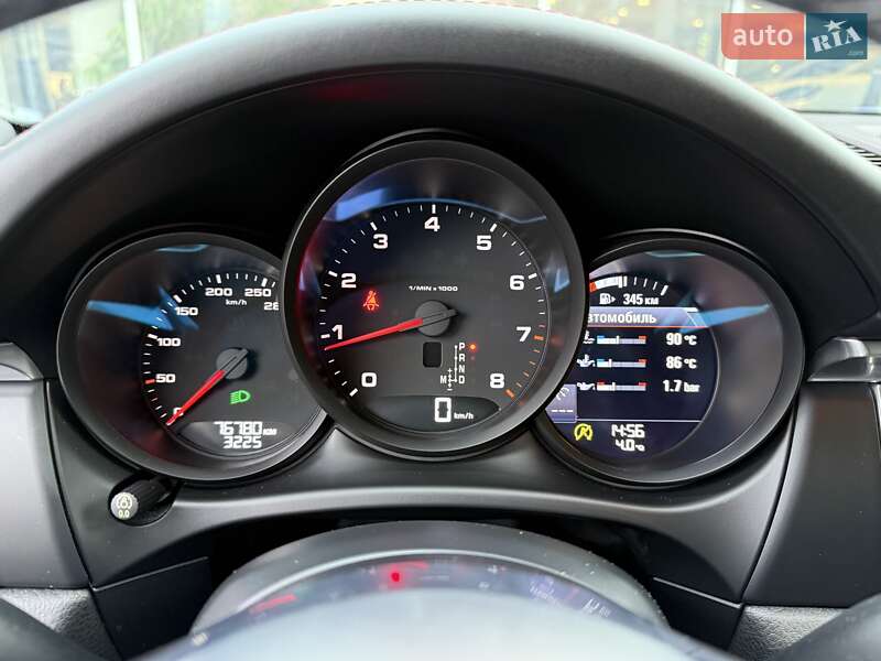 Внедорожник / Кроссовер Porsche Macan 2017 в Днепре фото 26 Внедорожник / Кроссовер Porsche Macan 2017 в Днепре