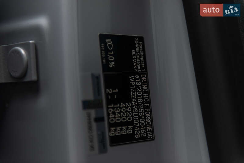 Внедорожник / Кроссовер Porsche Macan 2025 в Мукачево