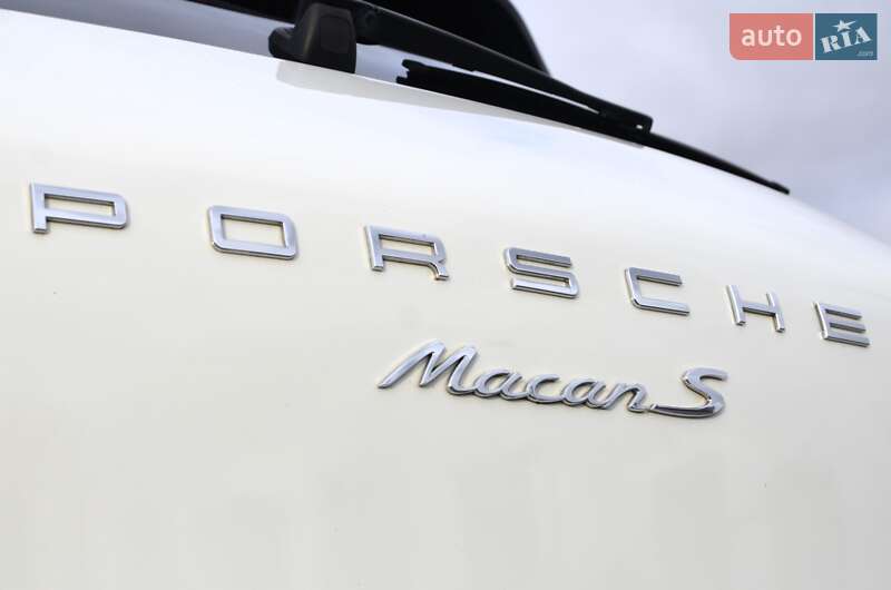 Внедорожник / Кроссовер Porsche Macan 2015 в Киеве фото 19 Внедорожник / Кроссовер Porsche Macan 2015 в Киеве