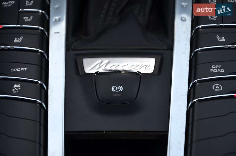 Внедорожник / Кроссовер Porsche Macan 2015 в Киеве фото 43 Внедорожник / Кроссовер Porsche Macan 2015 в Киеве