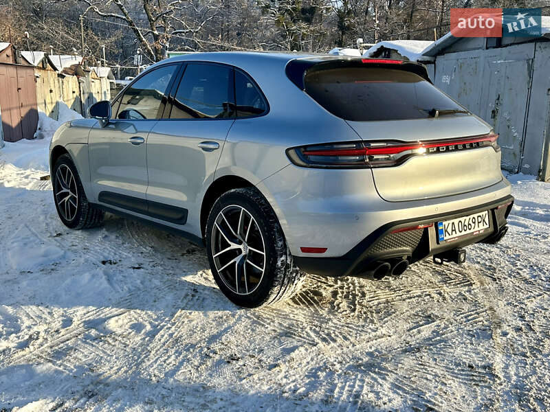 Внедорожник / Кроссовер Porsche Macan 2022 в Киеве