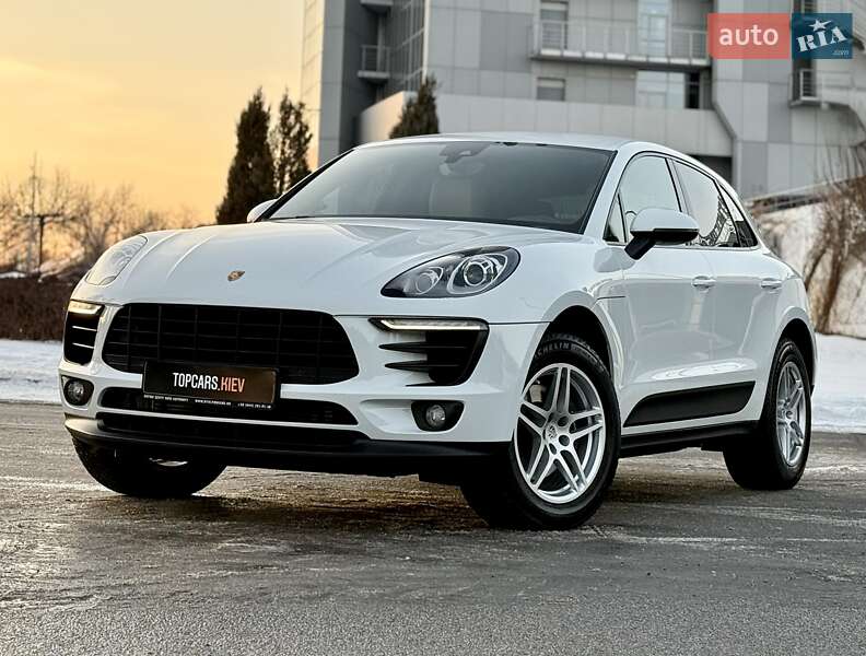 Внедорожник / Кроссовер Porsche Macan 2017 в Киеве