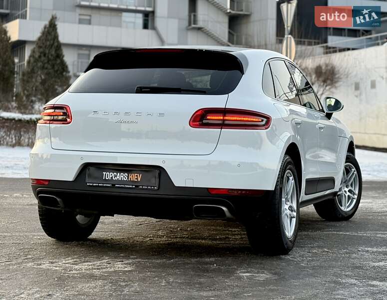 Внедорожник / Кроссовер Porsche Macan 2017 в Киеве