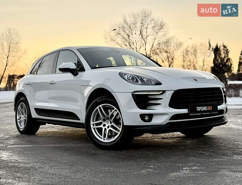 Внедорожник / Кроссовер Porsche Macan 2017 в Киеве