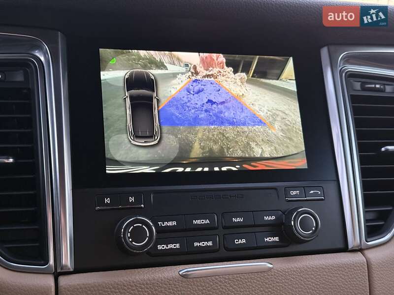 Внедорожник / Кроссовер Porsche Macan 2017 в Киеве
