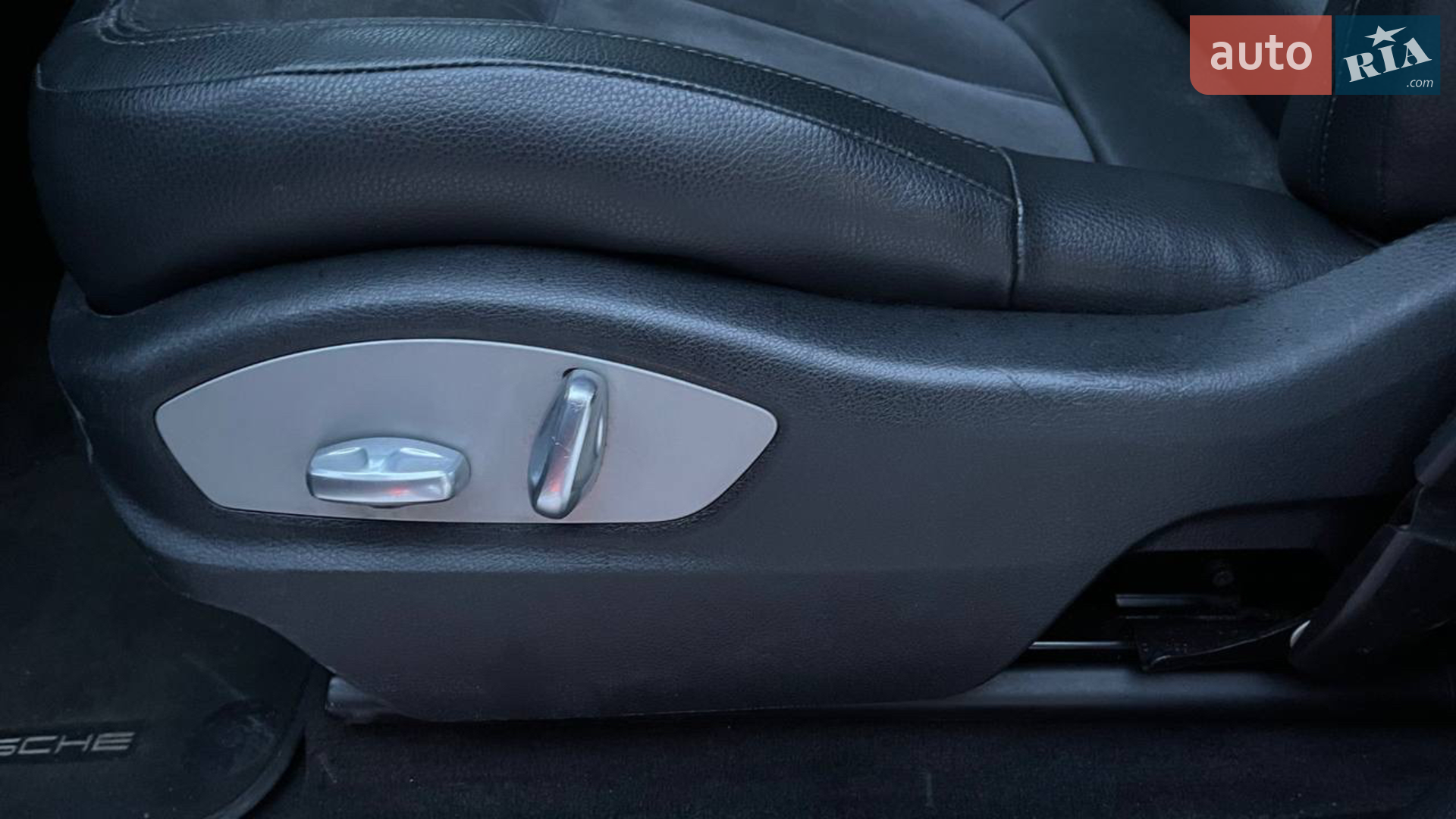 2018 Porsche Macan - мініатюра 34