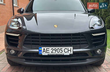 Позашляховик / Кросовер Porsche Macan 2017 в Києві