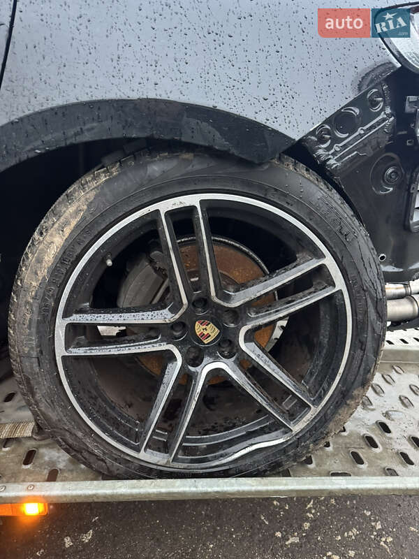 Внедорожник / Кроссовер Porsche Macan 2021 в Тернополе
