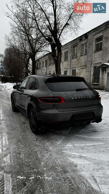 Внедорожник / Кроссовер Porsche Macan 2018 в Киеве фото 7 Внедорожник / Кроссовер Porsche Macan 2018 в Киеве