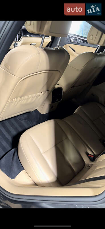 Внедорожник / Кроссовер Porsche Macan 2018 в Киеве фото 15 Внедорожник / Кроссовер Porsche Macan 2018 в Киеве