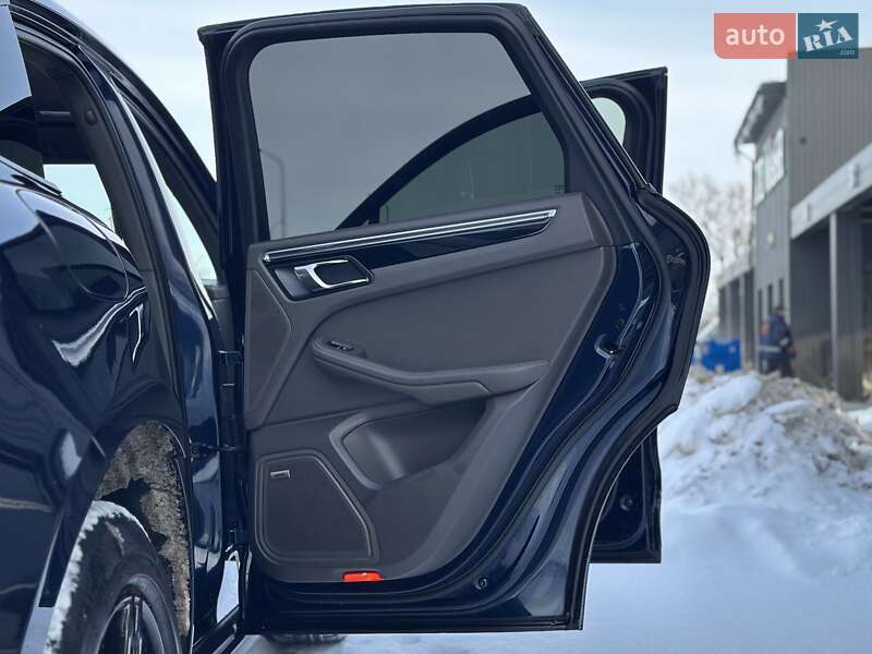 Внедорожник / Кроссовер Porsche Macan 2018 в Дрогобыче фото 103 Внедорожник / Кроссовер Porsche Macan 2018 в Дрогобыче
