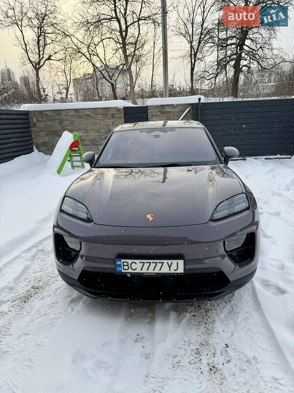 Позашляховик / Кросовер Porsche Macan 2025 в Львові фото 12 Позашляховик / Кросовер Porsche Macan 2025 в Львові