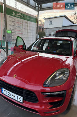 Внедорожник / Кроссовер Porsche Macan 2016 в Ивано-Франковске
