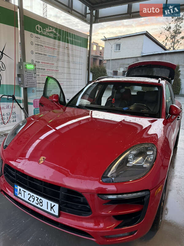 Внедорожник / Кроссовер Porsche Macan 2016 в Ивано-Франковске