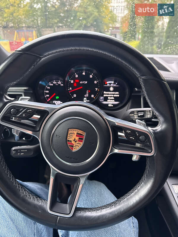 Внедорожник / Кроссовер Porsche Macan 2016 в Ивано-Франковске