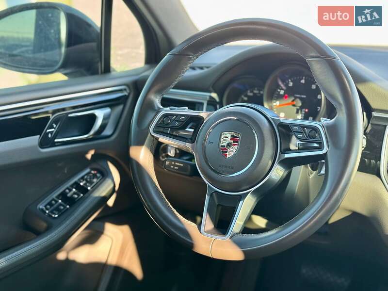Позашляховик / Кросовер Porsche Macan 2018 в Києві фото 30 Позашляховик / Кросовер Porsche Macan 2018 в Києві