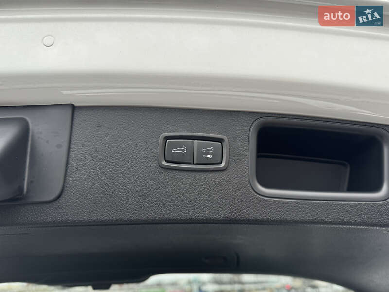 Внедорожник / Кроссовер Porsche Macan 2019 в Харькове