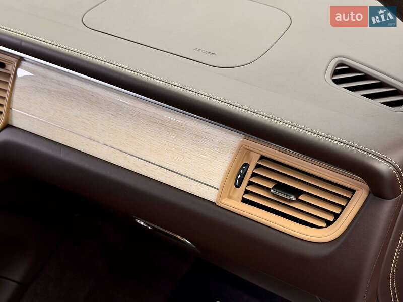 Внедорожник / Кроссовер Porsche Macan 2016 в Киеве