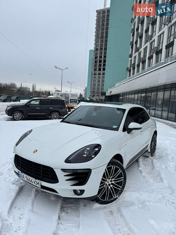 Внедорожник / Кроссовер Porsche Macan 2018 в Киеве фото 25 Внедорожник / Кроссовер Porsche Macan 2018 в Киеве