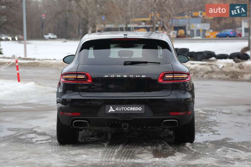 Внедорожник / Кроссовер Porsche Macan 2018 в Киеве фото 6 Внедорожник / Кроссовер Porsche Macan 2018 в Киеве