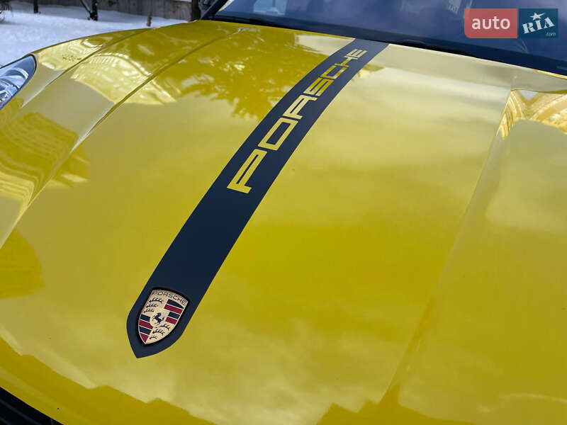 Внедорожник / Кроссовер Porsche Macan 2018 в Киеве