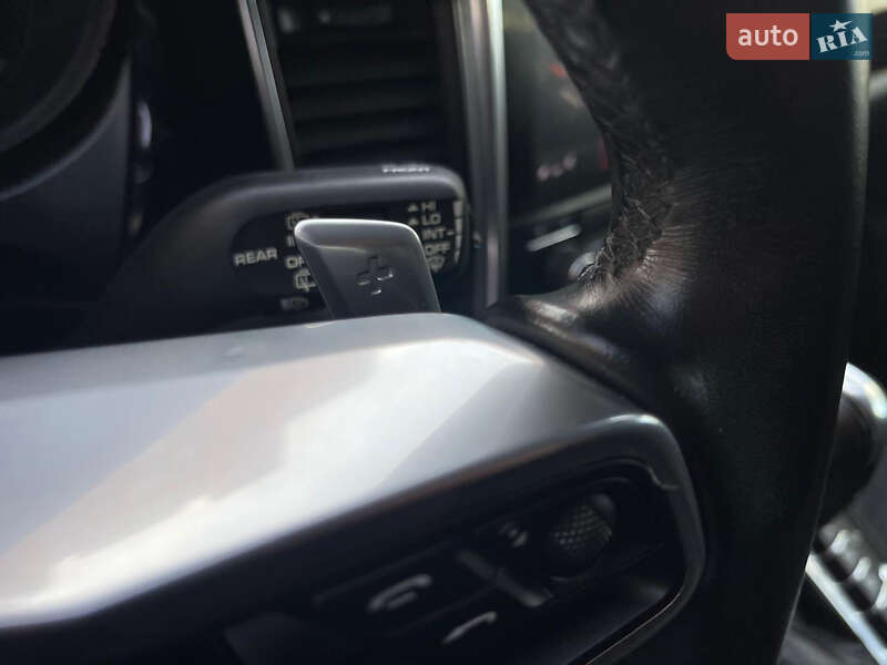 Внедорожник / Кроссовер Porsche Macan 2018 в Киеве