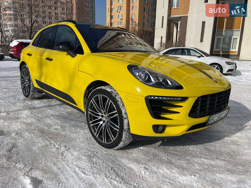 Внедорожник / Кроссовер Porsche Macan 2018 в Киеве