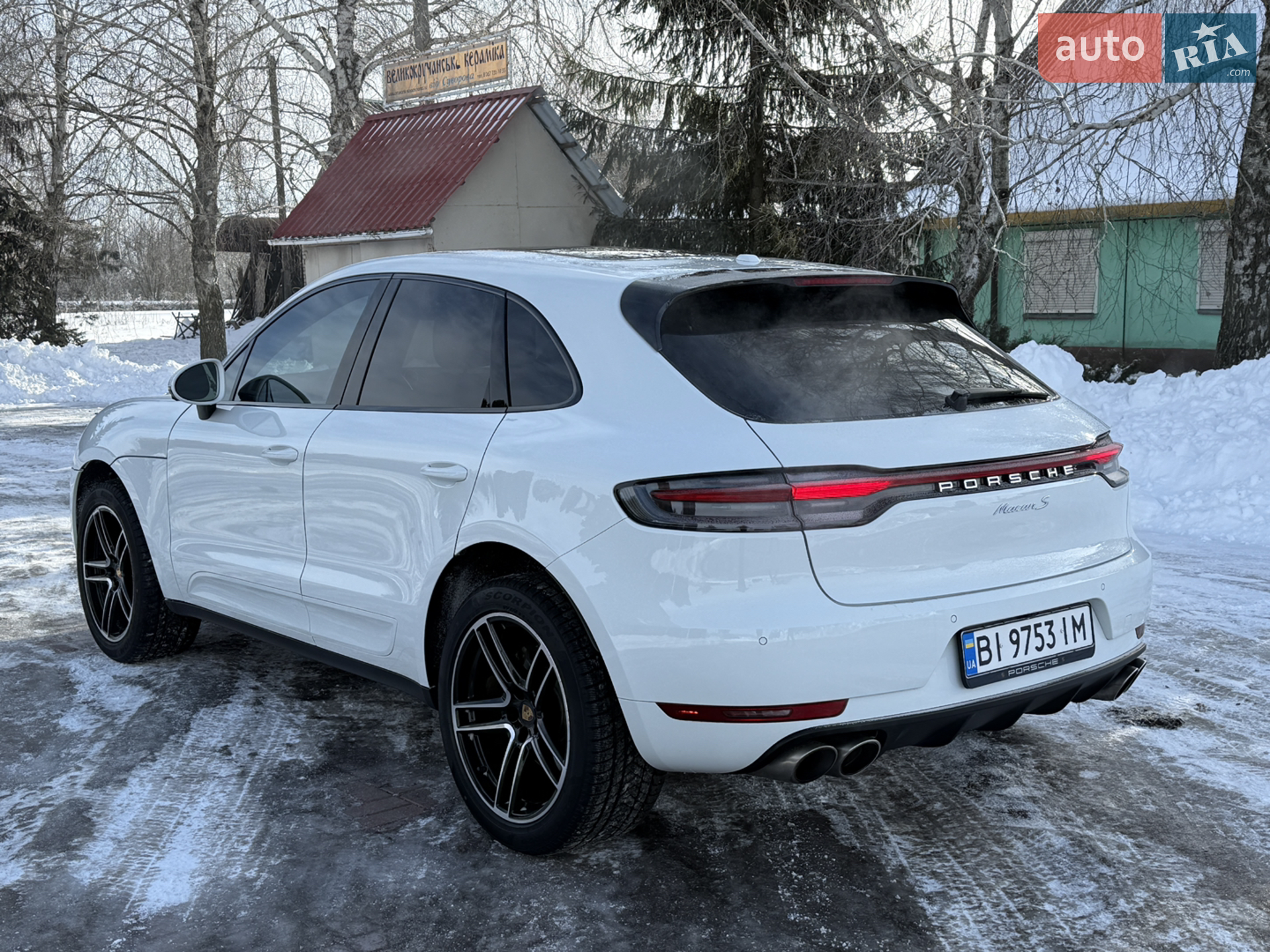 2021 Porsche Macan - мініатюра 2