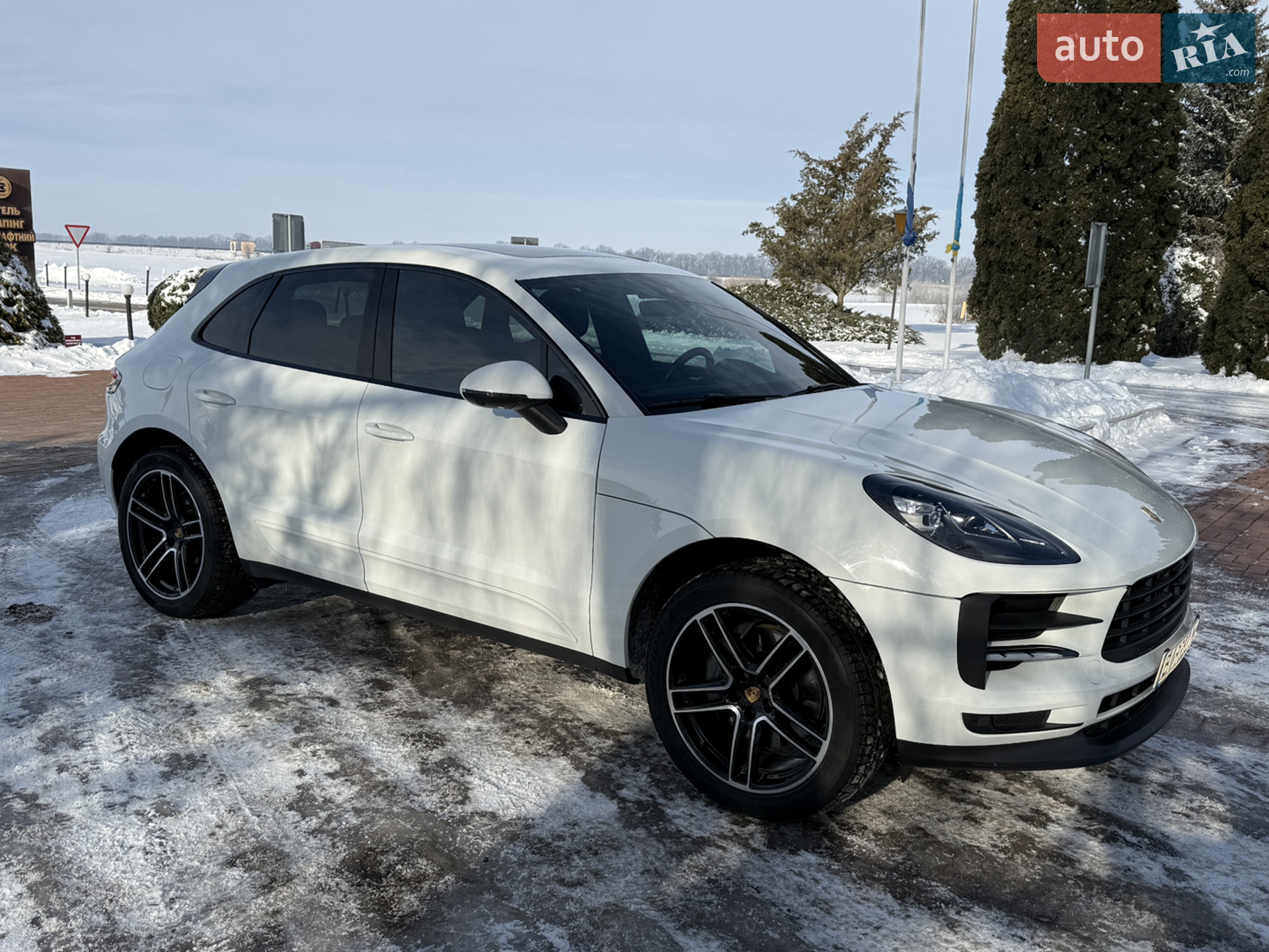 2021 Porsche Macan - мініатюра 8