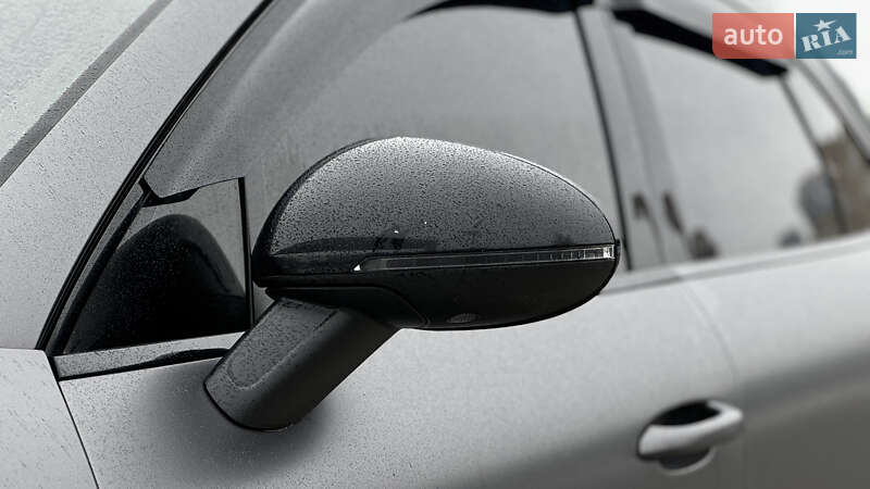 Позашляховик / Кросовер Porsche Macan 2016 в Києві