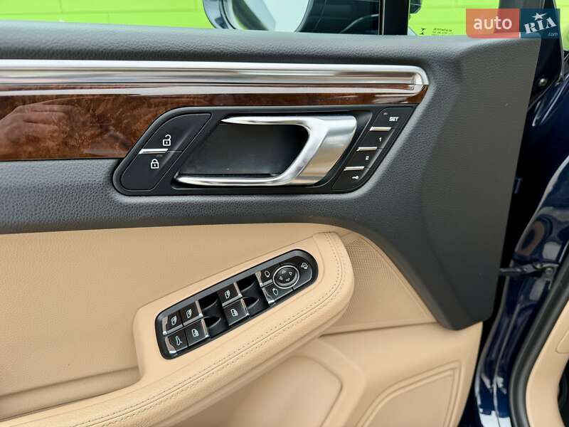 Внедорожник / Кроссовер Porsche Macan 2021 в Киеве фото 36 Внедорожник / Кроссовер Porsche Macan 2021 в Киеве