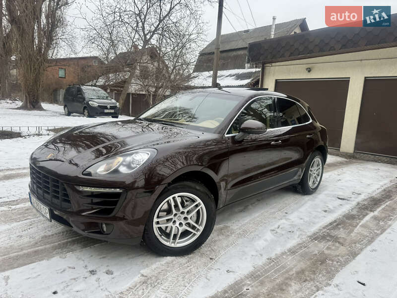 Позашляховик / Кросовер Porsche Macan 2014 в Києві