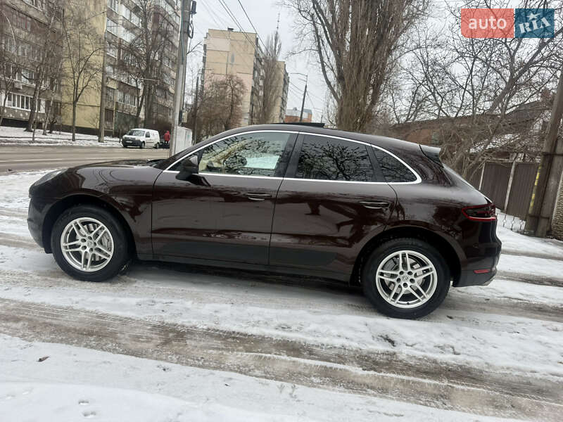 Позашляховик / Кросовер Porsche Macan 2014 в Києві
