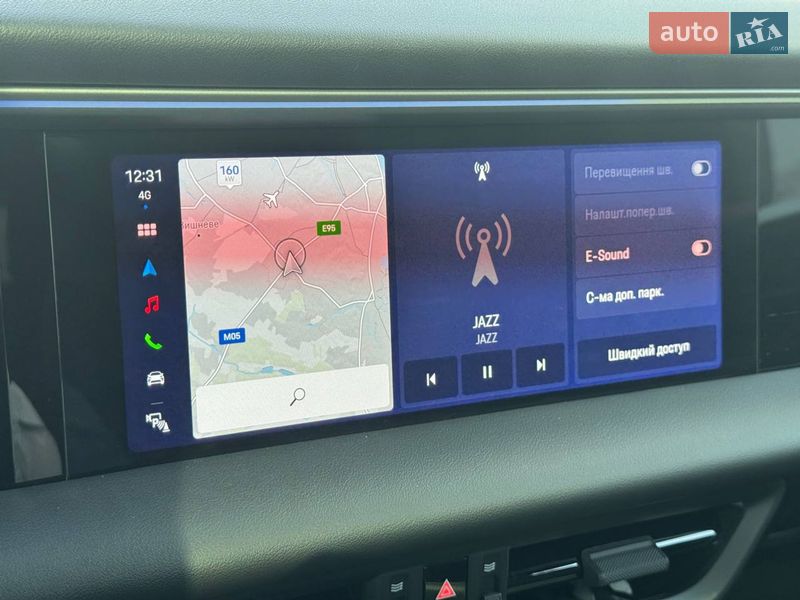 Позашляховик / Кросовер Porsche Macan 2024 в Києві