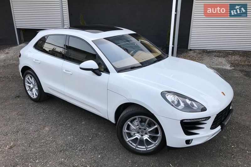 Позашляховик / Кросовер Porsche Macan 2016 в Києві