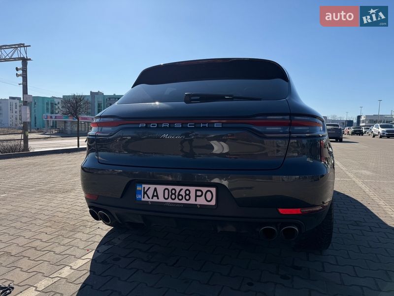 Внедорожник / Кроссовер Porsche Macan 2019 в Киеве