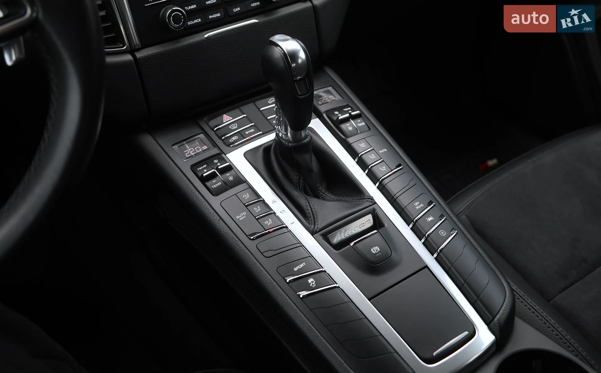 2018 Porsche Macan - мініатюра 25