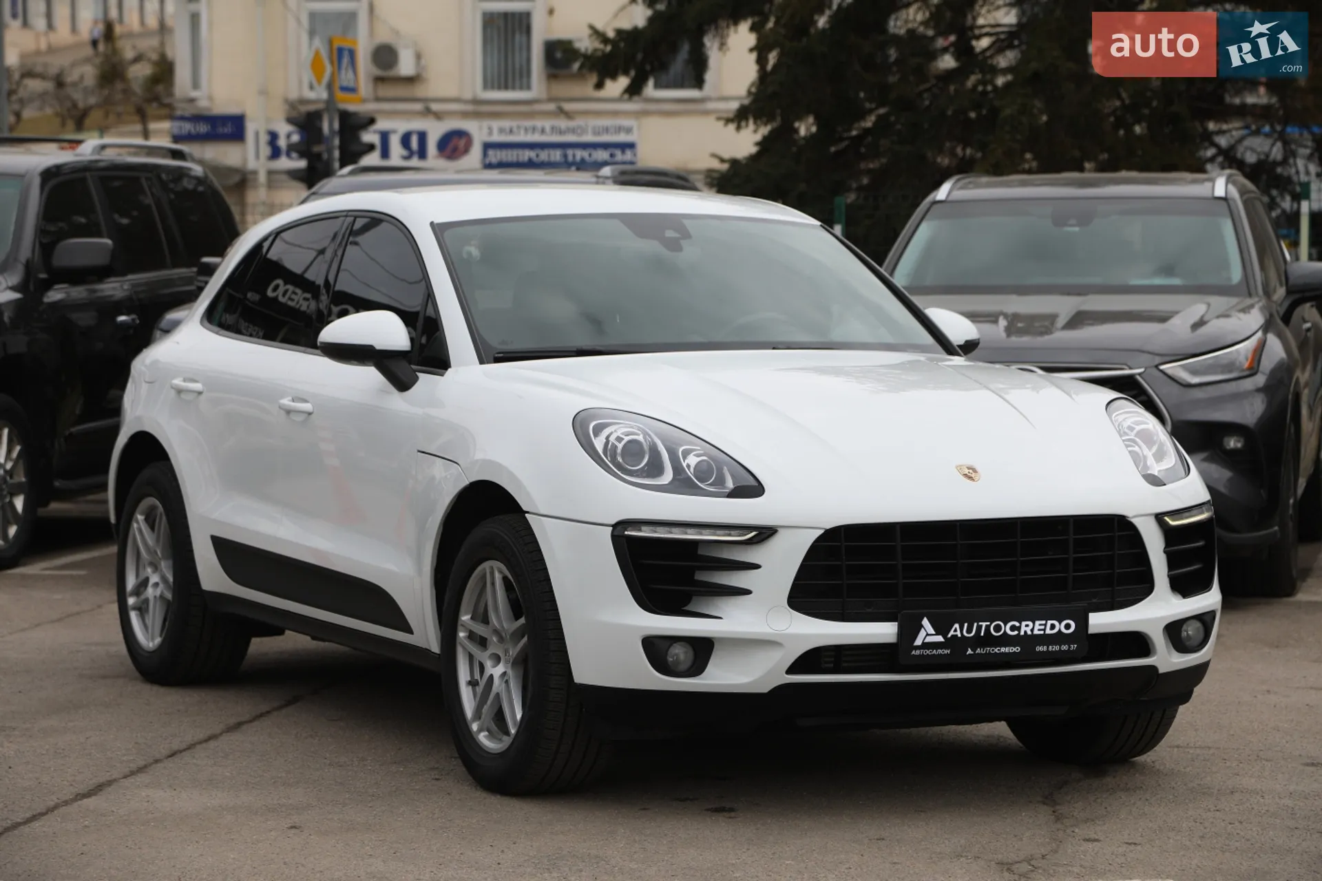 2018 Porsche Macan - мініатюра 3