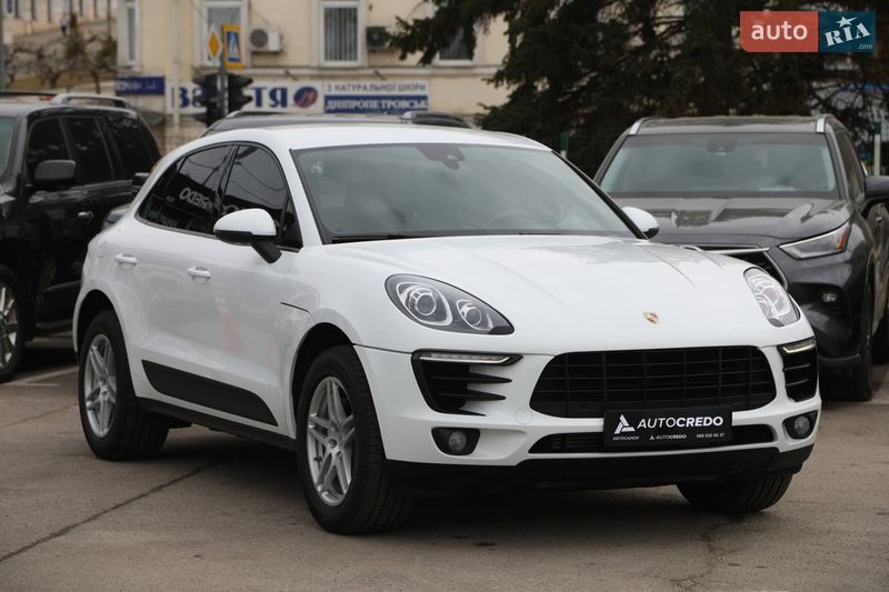 Внедорожник / Кроссовер Porsche Macan 2018 в Харькове