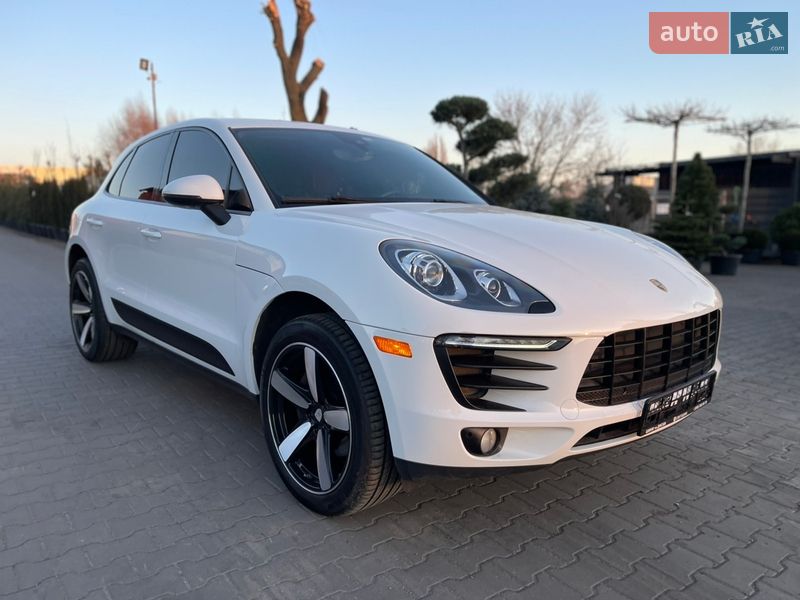 Внедорожник / Кроссовер Porsche Macan 2018 в Луцке