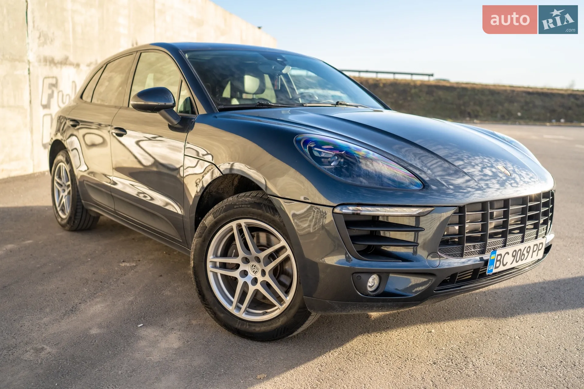 2018 Porsche Macan - мініатюра 3