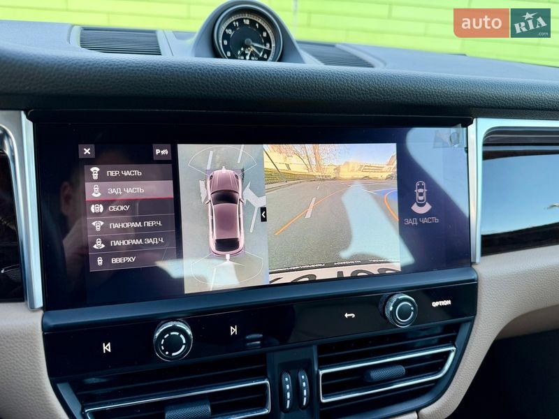 Позашляховик / Кросовер Porsche Macan 2021 в Києві