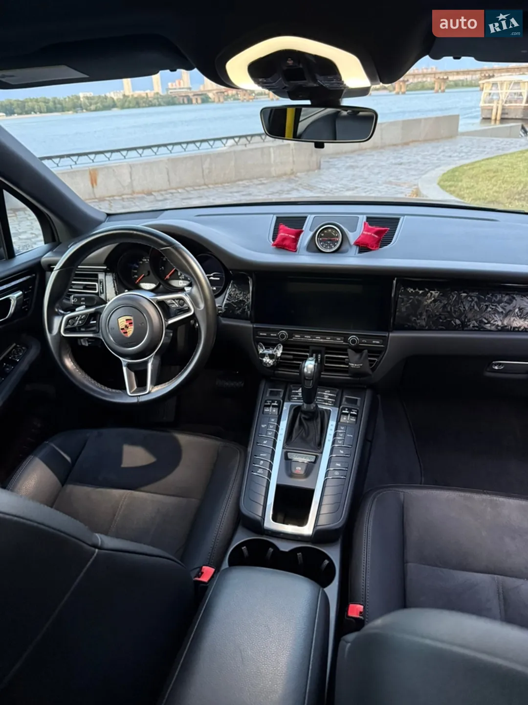 2019 Porsche Macan - мініатюра 8