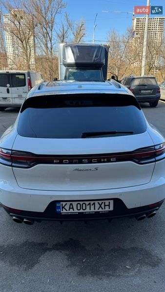 Внедорожник / Кроссовер Porsche Macan 2019 в Киеве