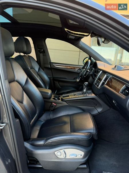Внедорожник / Кроссовер Porsche Macan 2014 в Днепре