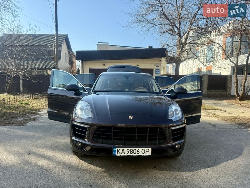 Позашляховик / Кросовер Porsche Macan 2014 в Києві