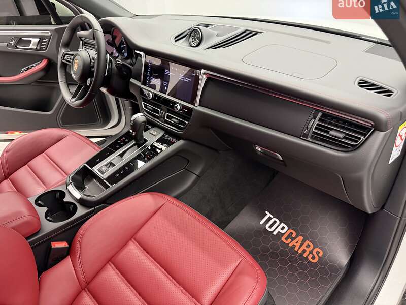 Внедорожник / Кроссовер Porsche Macan 2025 в Киеве