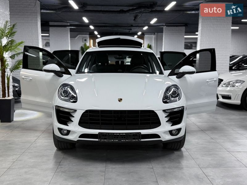 Внедорожник / Кроссовер Porsche Macan 2015 в Одессе