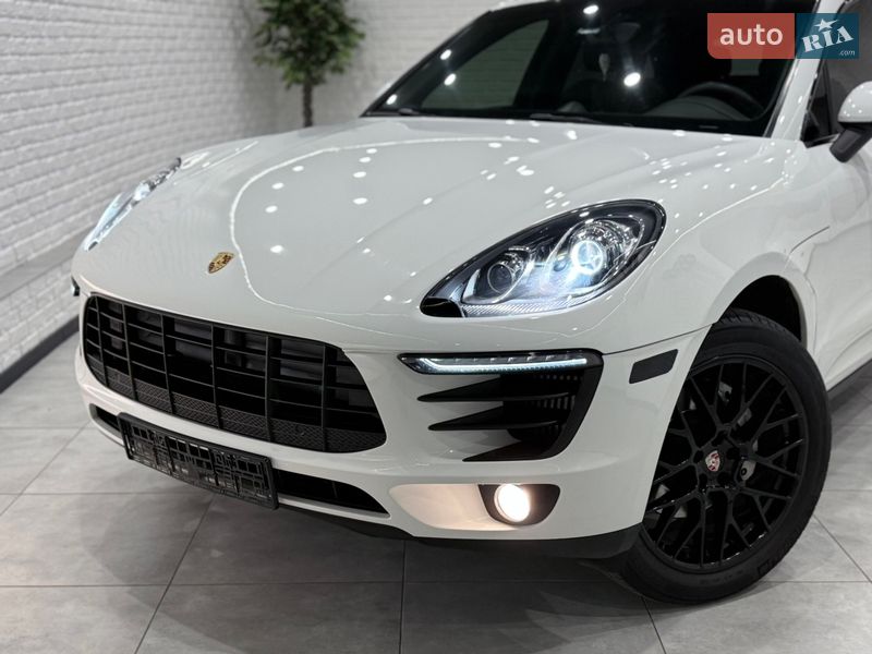 Внедорожник / Кроссовер Porsche Macan 2015 в Одессе