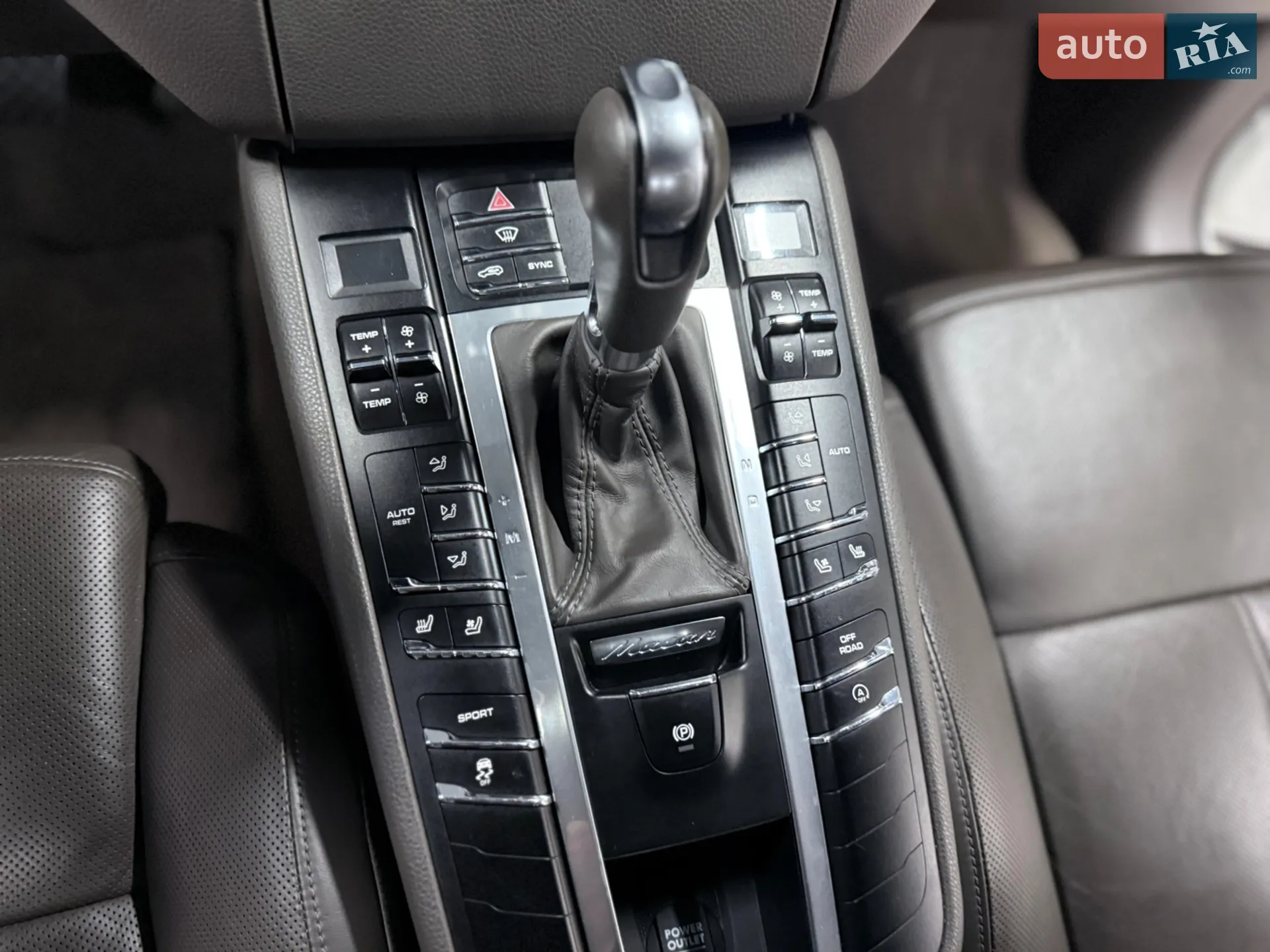 2015 Porsche Macan - мініатюра 102
